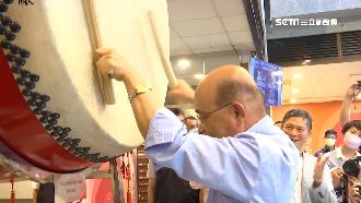 蘇貞昌秀鼓技　國寶級大師讚：很厲害