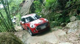 台南,公墓,導航,鬼打牆,狼煙（圖／翻攝畫面）