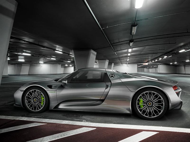全球限量918輛的夢幻超跑Porsche 918 Spyder。（圖／翻攝自保時捷官網）