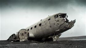 飛機 相撞 飛機失事 事故
圖／翻攝自pixabay
https://pixabay.com/photos/airplane-wrecked-plane-aircraft-731126/