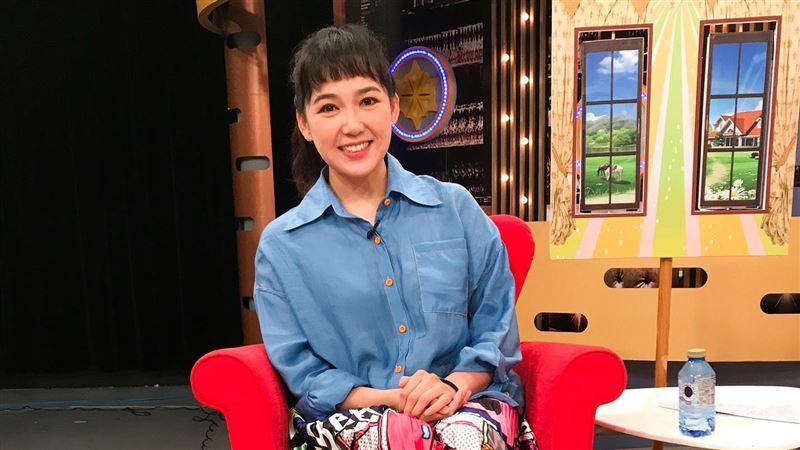 剛出嫁老爸急售房　女星哀怨被當客人