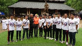 野豬足球隊員齊聚感念各界救援