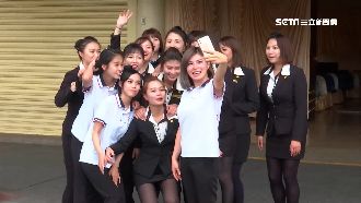 美女送行者暴紅　業績好到被黑道恐嚇