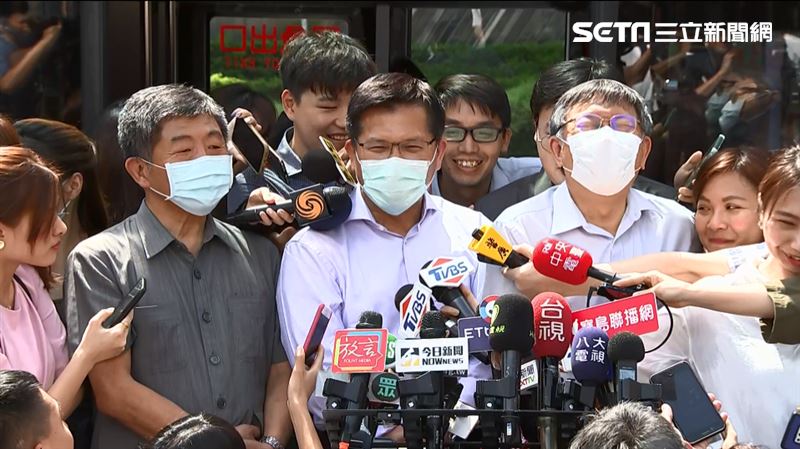 柯P轟三倍券沒用　陳時中當面這樣說