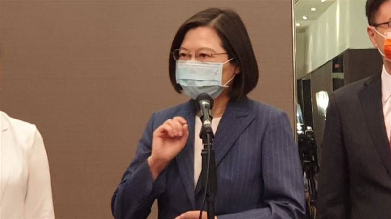 小英駁斥責大法官…藍營硬要總統道歉