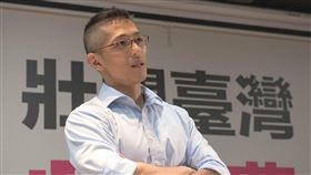 吳怡農（圖／翻攝壯闊臺灣 吳怡農臉書專頁）