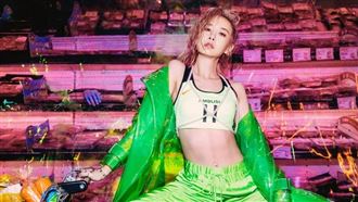 安心亞炸出馬甲線　驚爆單身5年內幕