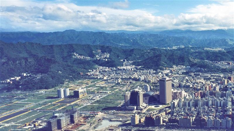 老照片故事／20年前台北東區空拍照