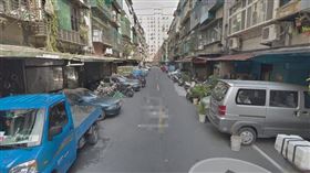 巷弄、公寓、臨停、車庫、亂象、違停。（圖／翻攝自Google Map）