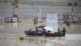 日本,九州,熊本,豪雨,SOS,災情（圖／美聯社／達志影像）