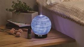 ▲遠百信義A13「香草集」星空水氧機加任選2000元精油。（圖／業者提供）