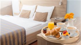 「美好再一起-高鐵飯店聯票系列優惠」訂房享加購車票6折起。（圖／高鐵提供）