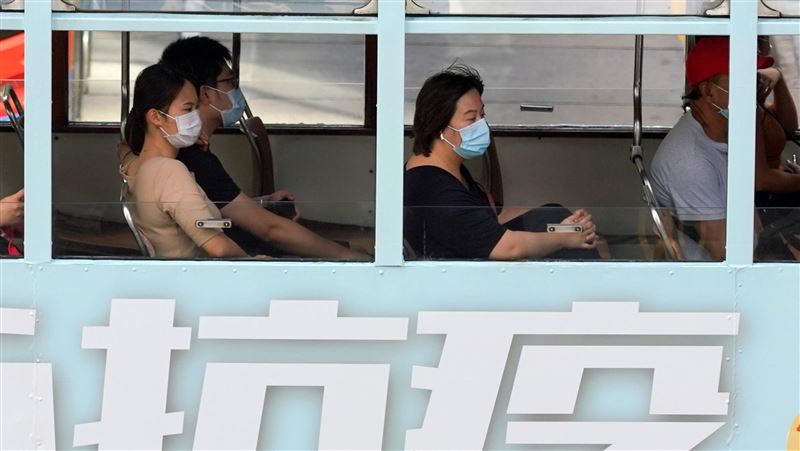 香港爆多點群聚疫情　恐將收緊限聚令