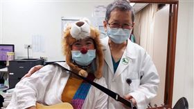 紅鼻子醫生再訪門諾 用歡笑為病童打氣（圖／翻攝自門諾醫院臉書）