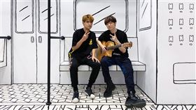 GJ蔣卓嘉邀請陳零九和鼓鼓呂思緯。（圖／索尼音樂提供）