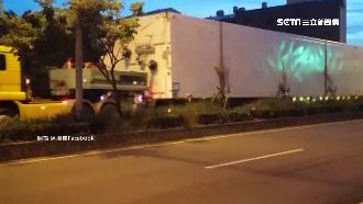 獨／50m超長貨櫃過彎　神技網讚嘆