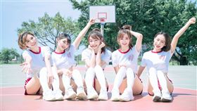 ▲樂天女孩重新詮釋YES！OK！。（圖／樂天桃猿球團提供）