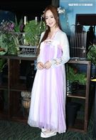 星光二班程依禾瑤身一變為遊戲公司高層，古裝扮相為自家遊戲代言。（記者邱榮吉/攝影）