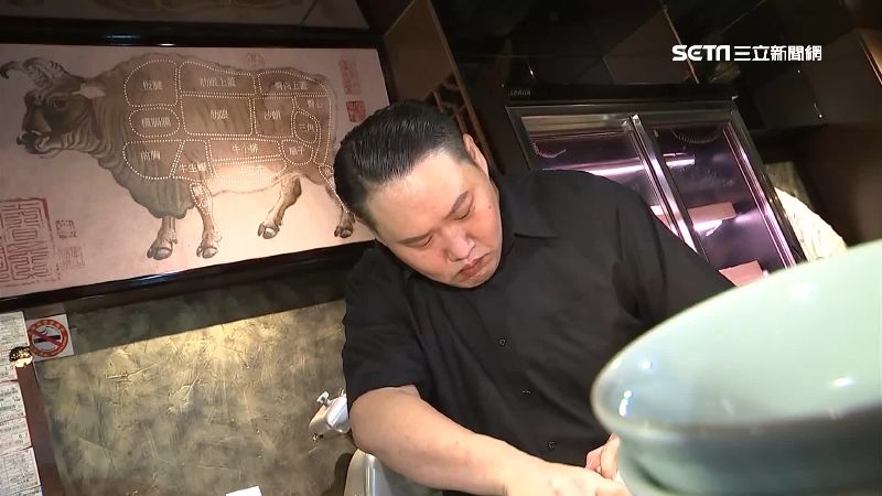 「千金網紅」醉鬧　連累餐廳被留負評