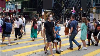 港疫情升溫 移出中低風險國家名單