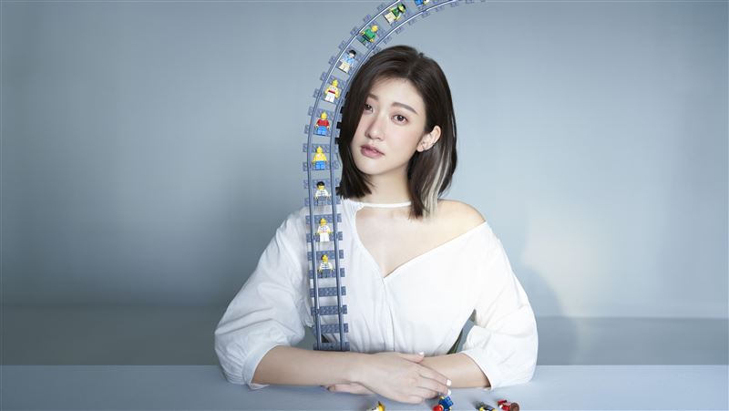 女星驚曝拍戲摔半殘　重傷骨盆難翻身
