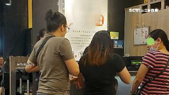 婦拿匙吃整桶冰淇淋　店家無奈全倒掉