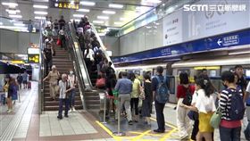 捷運站,台北捷運,忠孝敦化站(sot)