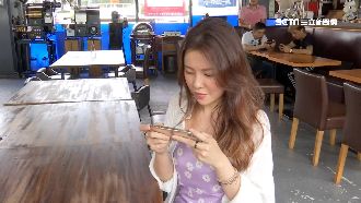 正妹兼差電競陪玩師　每月多賺4萬元