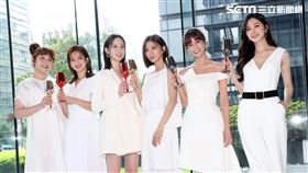 喬雅琳、臧芮軒、程予希、蔡黃汝、陳敬宣、謝翔雅、出席「我的青春沒在怕」姊妹淘party卡司發布會。（記者邱榮吉/攝影）