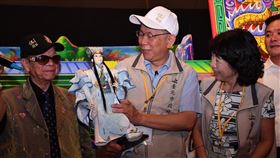 柯文哲,布袋戲,張麗善（圖／台北市政府提供）