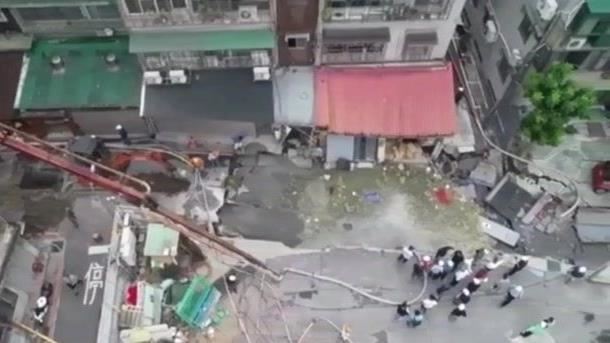 永和塌陷！志工幫忙、部分住戶可返家