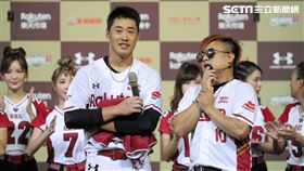 ▲樂天桃猿先發投手翁瑋均獲得單場MVP。（圖／記者劉彥池攝影）