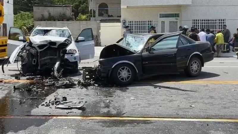 酒醉男逆向衝撞黑車　5歲童險喪命