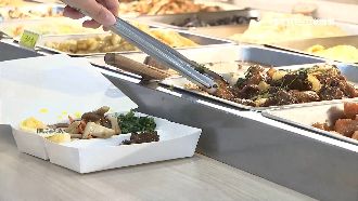 3菜1肉破百元！他曝自助餐計價公式