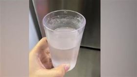 她水杯被下藥！機警店員「1動作」神救援…網讚：吃爆餐廳
下藥,餐廳
圖／翻攝自微博