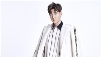 解封第一人　周興哲北高雙蛋連唱4場