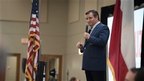 美國共和黨籍參議員克魯茲得知遭北京制裁，第一時間以幽默方式回應。（圖／翻攝自facebook.com/tedcruzpage）
