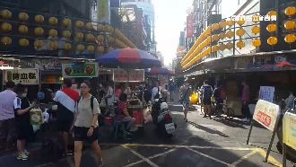 三倍券鬧不同調！基隆廟口一市兩制