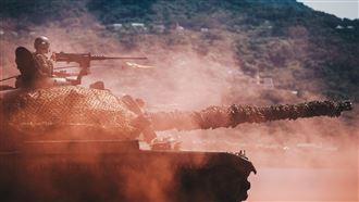 敵軍突襲淡水河　國軍83秒殲敵片曝