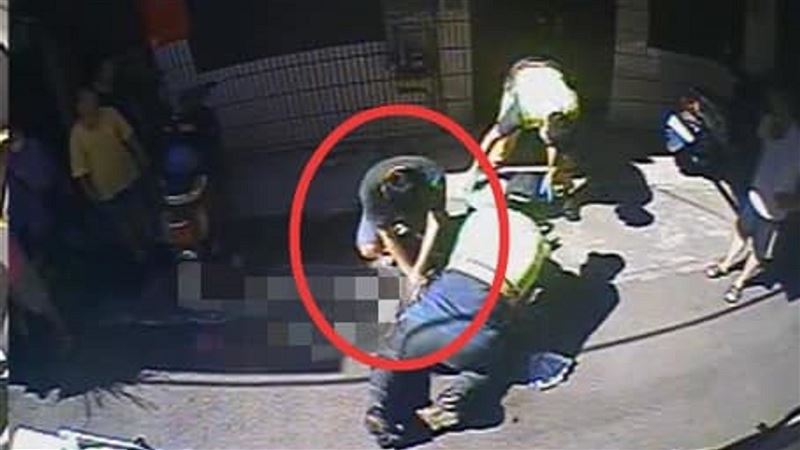 國中生昔救不回爸　今跪發燙馬路救婦