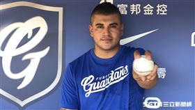 ▲中華職棒富邦悍將洋投邦威（Manny Banuelos）。（圖／記者黃泓哲攝影）