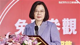 總統蔡英文及藝人黃子佼、小偵及網紅joeman出席2020台北家電展。（圖／記者林聖凱攝影）