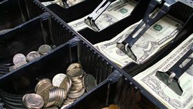 ▲收錢，收銀機，收銀機，付錢，消費，付款，買單，結帳。（圖／翻攝自Pixabay）