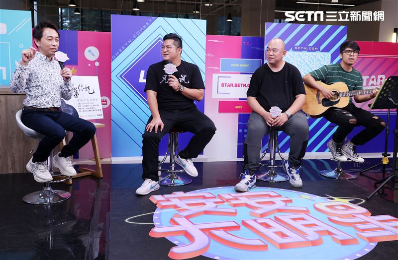 草爺安安大明星。（記者邱榮吉/攝影）