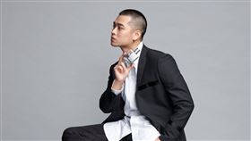 楊士弘 高爾宣 9m88