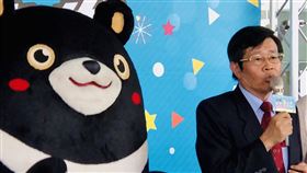 高市府推觀光優惠　楊明州邀民體驗港都風光高雄市政府7日下午舉行「振興三倍券，高雄觀光最優惠」發布記者會，高雄代理市長楊明州表示，希望配合振興三倍券及安心旅遊，以6大優惠方案搶攻後疫情時代國旅商機，吸引外縣市民眾前來體驗港都風光。中央社記者侯文婷攝　109年7月7日