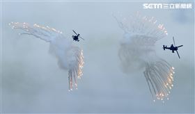 OH-58D戰搜機發射地獄火飛彈。（記者邱榮吉/攝影）