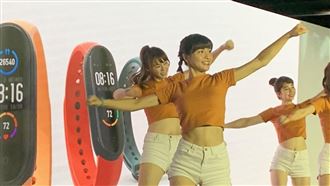 峮峮挺美胸跳跳繩！上下狂晃粉絲嗨