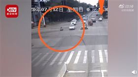 中國,山東,男童,駕駛,玩具車,道路（圖／翻攝自北京時間視頻）