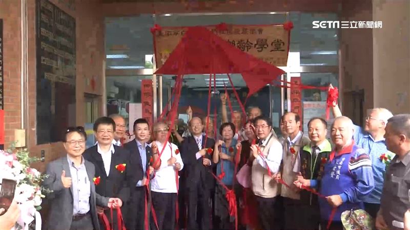 近28萬人受惠　台灣企銀設樂齡學堂